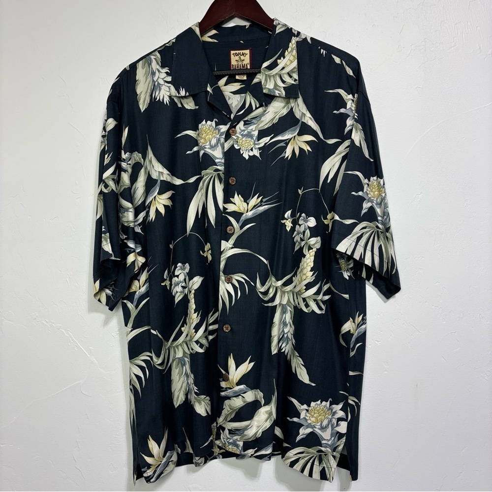 Tommy Bahama Navy Floral Men's Shirt Hawaiian Tropical 100% Silk XL Button Front